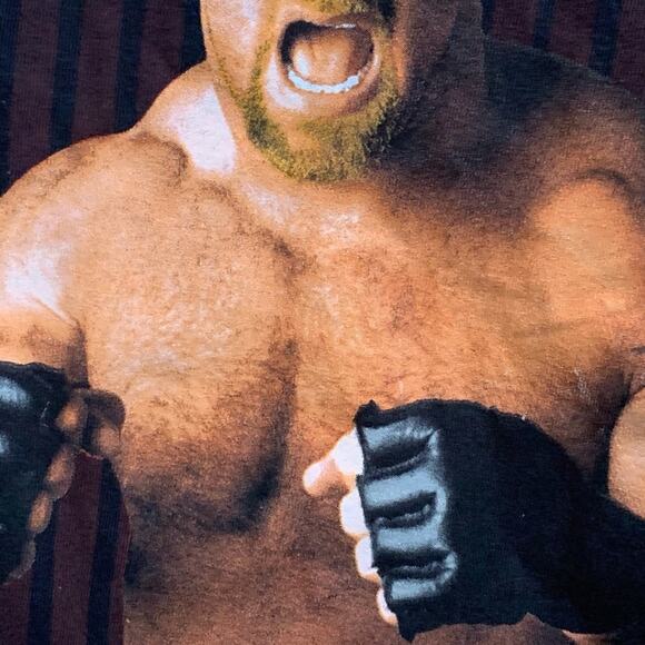 UNIQUE SOUGHT AFTER ONE HIT BANGER TEE - Wrestler GOLDBERG WHO’S NEXT— LARGE NEW - Picture 5 of 9